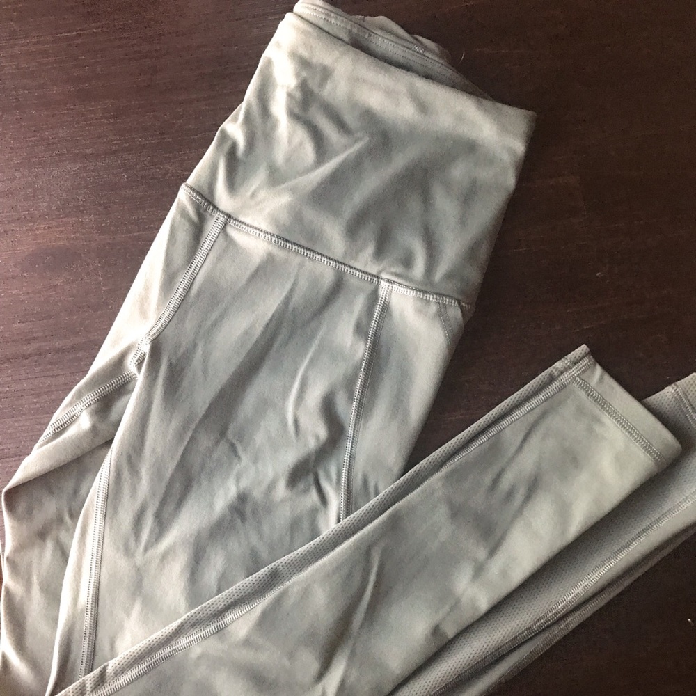 Victoria’s Secret Sport Ultimate Legging Olive